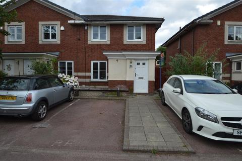 3 bedroom house to rent, Linen Court, Salford M3