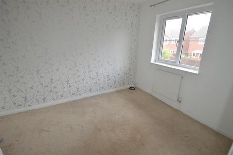 3 bedroom house to rent, Linen Court, Salford M3