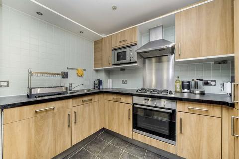 2 bedroom flat for sale, Percy Circus, London WC1X