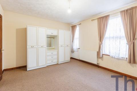 2 bedroom end of terrace house for sale, Newport PO30