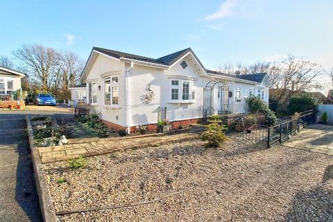 2 bedroom mobile home for sale, Oak Tree Lane, Eastbourne BN23