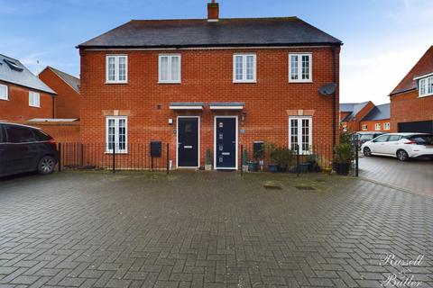 3 bedroom semi-detached house for sale, Turnside Street, Buckingham