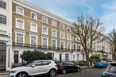 3 bedroom apartment for sale, Belgrave Gardens, St John's Wood, NW8