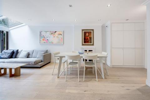 3 bedroom apartment for sale, Belgrave Gardens, St John's Wood, NW8