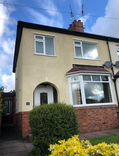 3 bedroom semi-detached house to rent, Westlands Road, Uttoxeter ST14