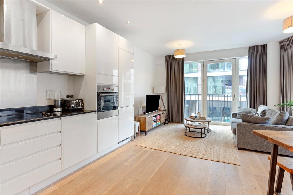 Reception/Kitchen