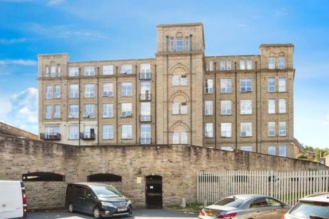 1 bedroom penthouse for sale, Bradford Road, Dewsbury, West Yorkshire, WF13