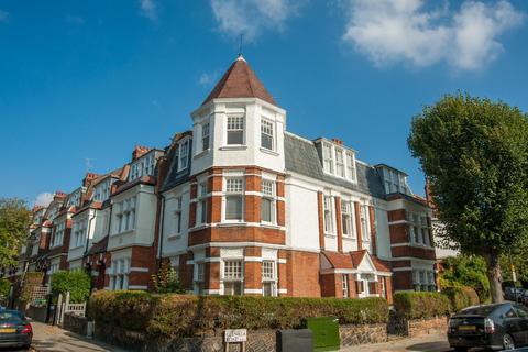 2 bedroom flat to rent, Glenmore Road, Belsize Park NW3