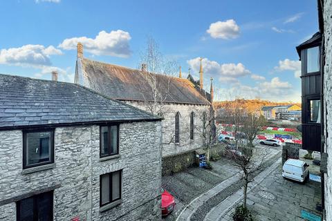 2 bedroom flat for sale, Stramongate, Kendal LA9