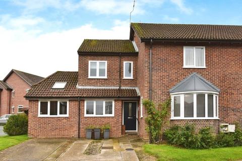 5 bedroom semi-detached house for sale, Launcelyn Close, North Baddesley, Southampton, Hampshire