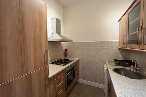 2 bedroom flat to rent, Dalry Road, Dalry, Edinburgh, EH11