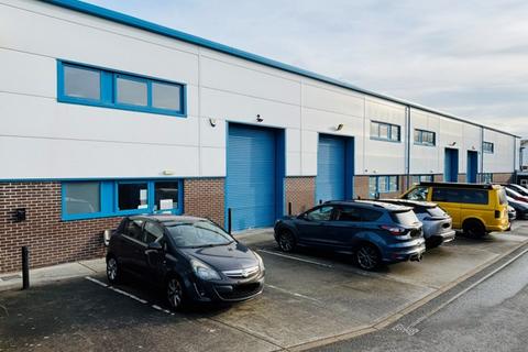 Industrial unit to rent, Kestrel Park, Plymouth PL5