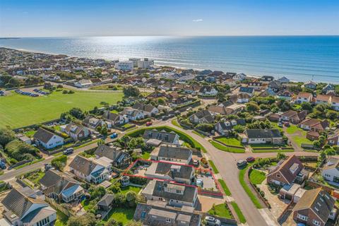 4 bedroom detached bungalow for sale, Southcote Avenue, West Wittering, Chichester