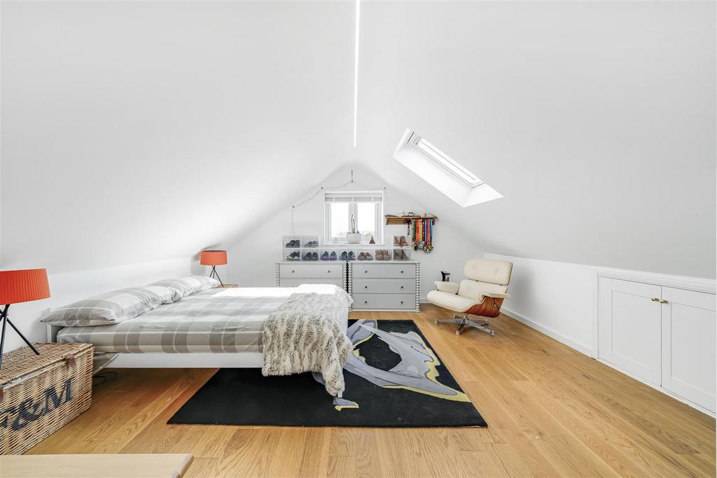 K Bed3a.jpg
