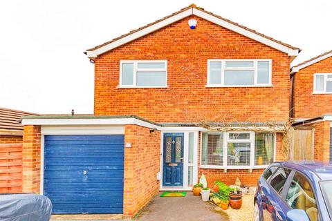 Manor Farm Crescent, Hutton BS24