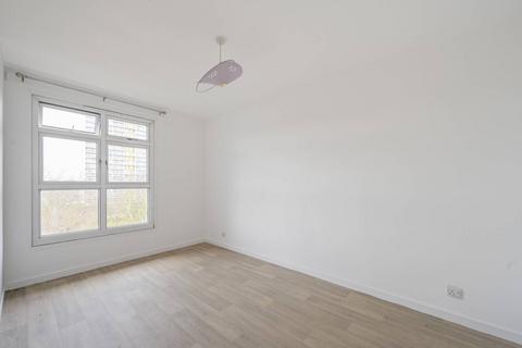 2 bedroom flat for sale, Fern Street, London E3