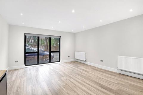 2 bedroom apartment to rent, Woodside Park Road, London, N12