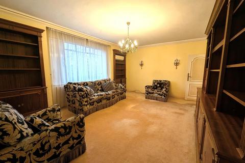 5 bedroom house to rent, Riverside Drive, London