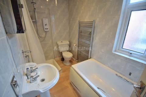 1 bedroom in a house share to rent, Gloucester Road, Reading