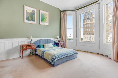 2 bedroom flat for sale, Kings Gardens, Hove, East Sussex, BN3