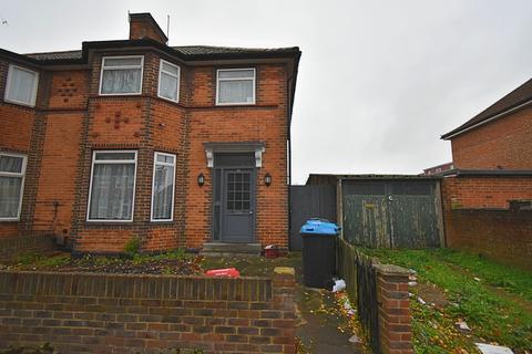 4 bedroom semi-detached house to rent, Wembley, HA9