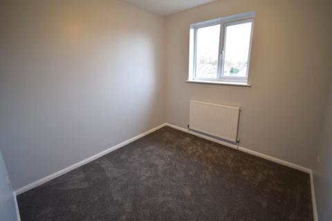 3 bedroom terraced house to rent, Springfields, Mickle Trafford, Chester