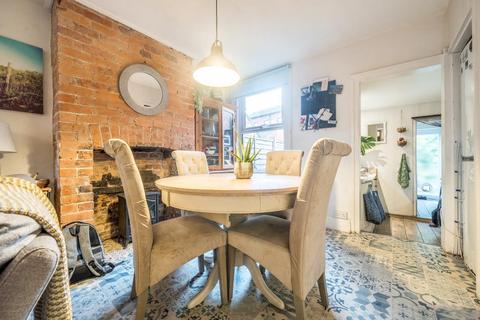 3 bedroom end of terrace house for sale, Newbury,  Berkshire,  RG14