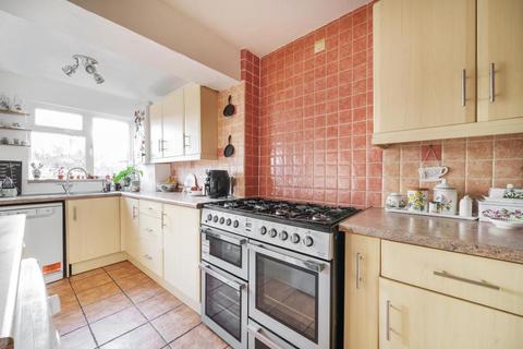 3 bedroom terraced house for sale, Basingstoke,  Hampshire,  RG21