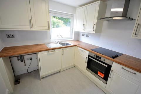 2 bedroom terraced house to rent, Malden Road, Sutton SM3