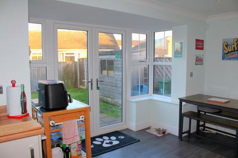 3 bedroom semi-detached house for sale, Scholars Walk, Brigg, DN20