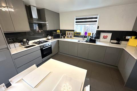 undefined, Castilla Place, Burton-on-Trent, DE13