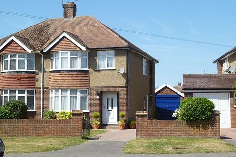 Oaks Road, Stanwell, Staines-Upon-Thames, Middlesex, TW19