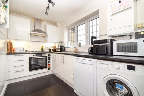 2 bedroom terraced house for sale, Morley Close, Hampshire GU46