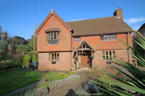 3 bedroom detached house for sale, Rolvenden Road, Tenterden, TN30