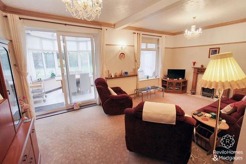 3 bedroom detached bungalow for sale, Crow Hill South, Middleton, M24