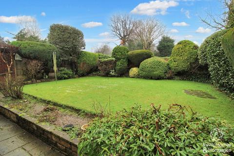 3 bedroom detached bungalow for sale, Crow Hill South, Middleton, M24