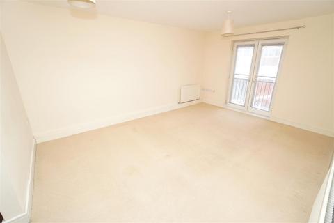 2 bedroom apartment to rent, Durrington Place, Westhoughton BL5