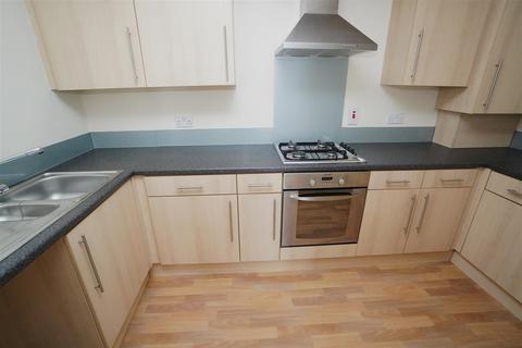 2 bedroom apartment to rent, Durrington Place, Westhoughton BL5