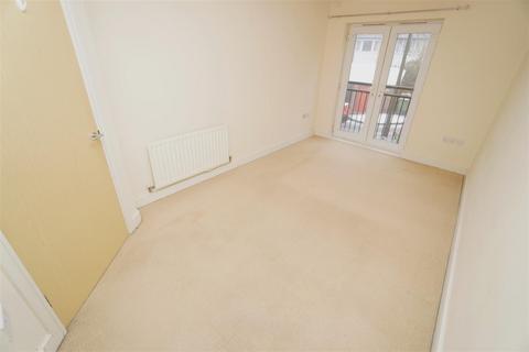 2 bedroom apartment to rent, Durrington Place, Westhoughton BL5