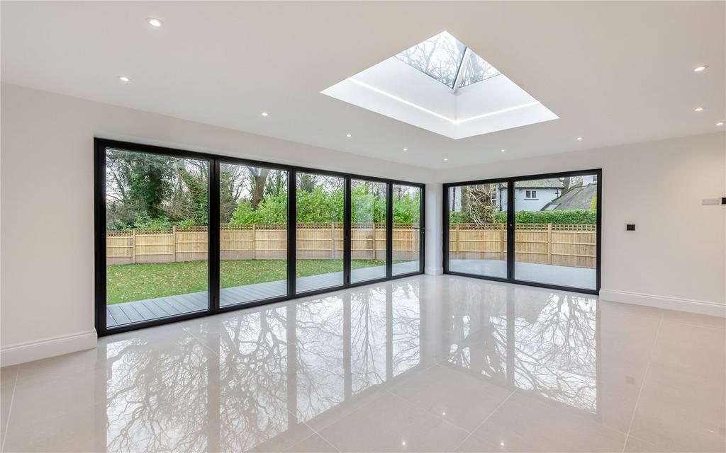 Dining/Family Room