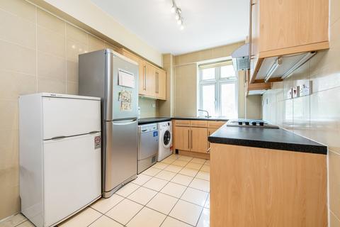 5 bedroom apartment to rent, Hall Road London NW8