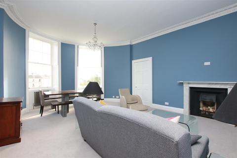 2 bedroom flat to rent, 27 Park Street, Bath BA1