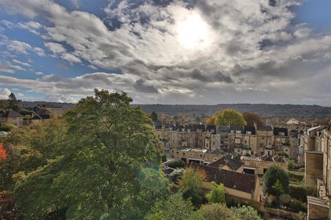 2 bedroom flat to rent, 27 Park Street, Bath BA1