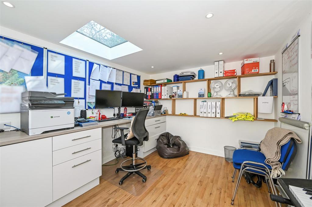 Garden Office