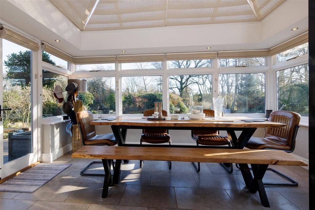 Orangery/Dining Room