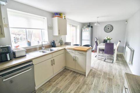 4 bedroom detached house for sale, Burdock Place, Pevensey BN24