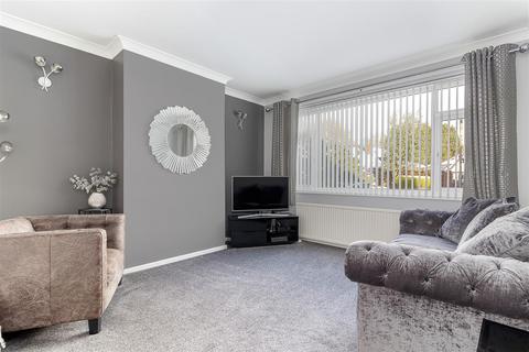 3 bedroom semi-detached house for sale, New Adel Gardens, Leeds