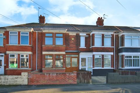 3 bedroom terraced house for sale, Lamorna Avenue, Hull, East Riding of Yorkshire, HU8 8HR