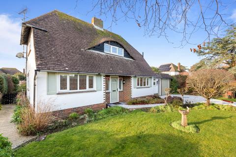 3 bedroom detached house for sale, Meadway, Rustington, BN16