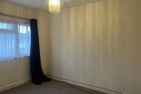 37 Tamar Way, Slough, SL3 8SY